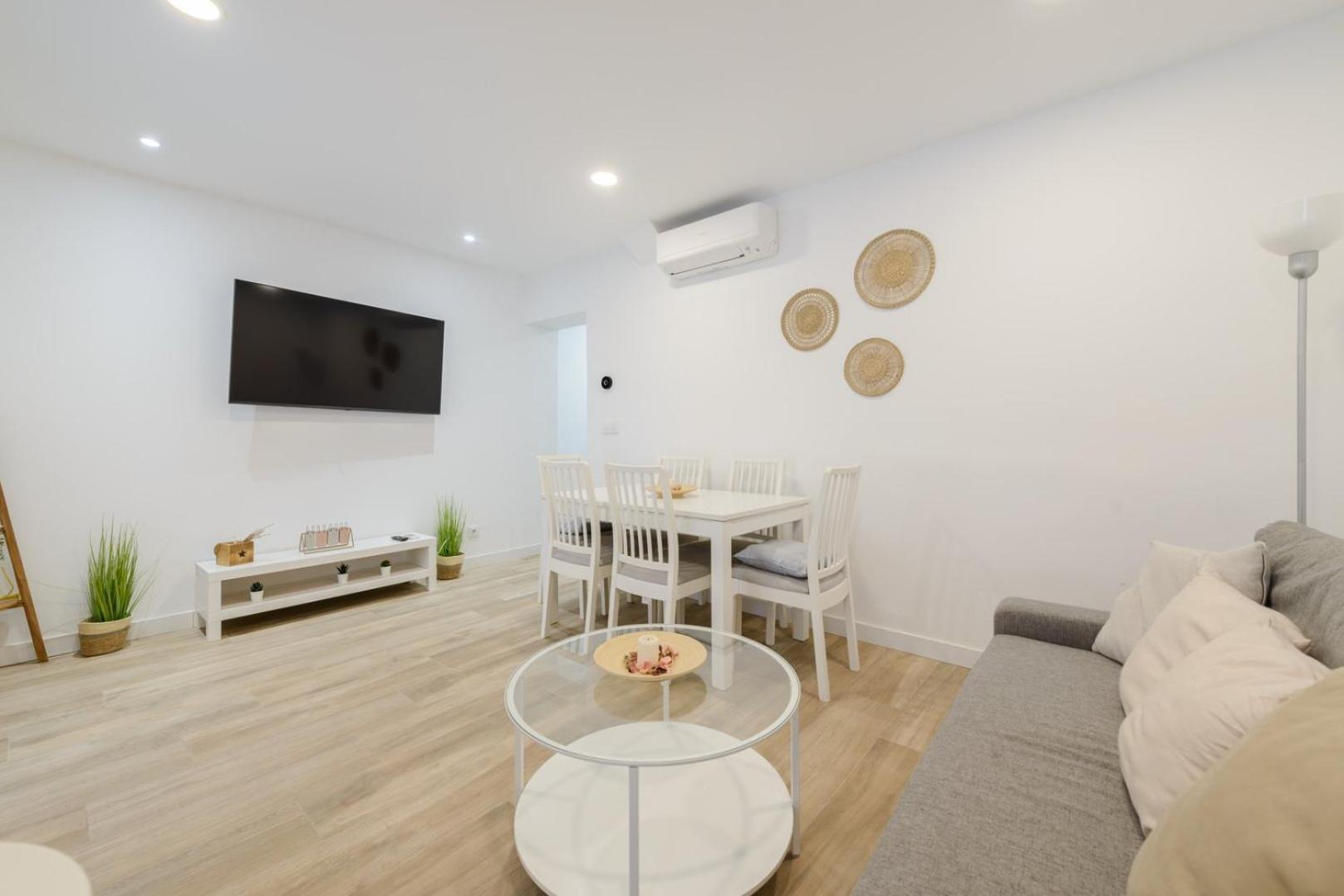 Guestready - Lindo Estudio Cerca Puerta De Toledo Madrid Exterior foto