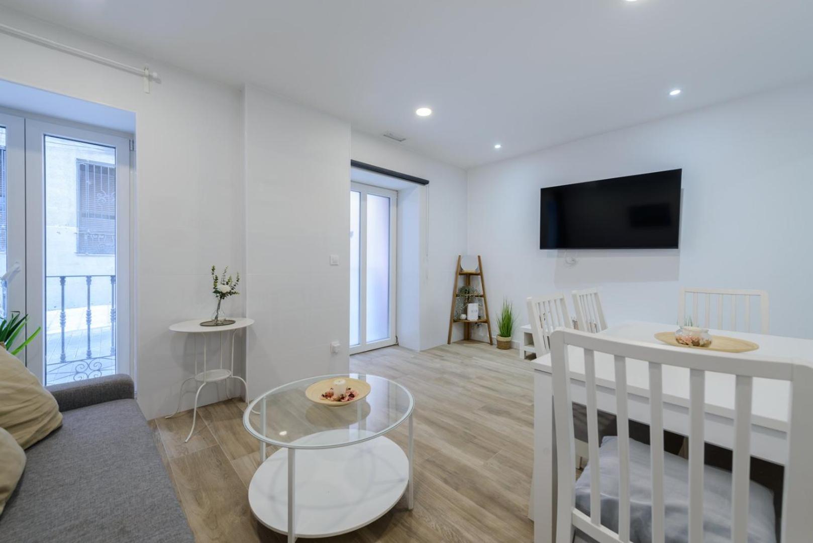 Guestready - Lindo Estudio Cerca Puerta De Toledo Madrid Exterior foto