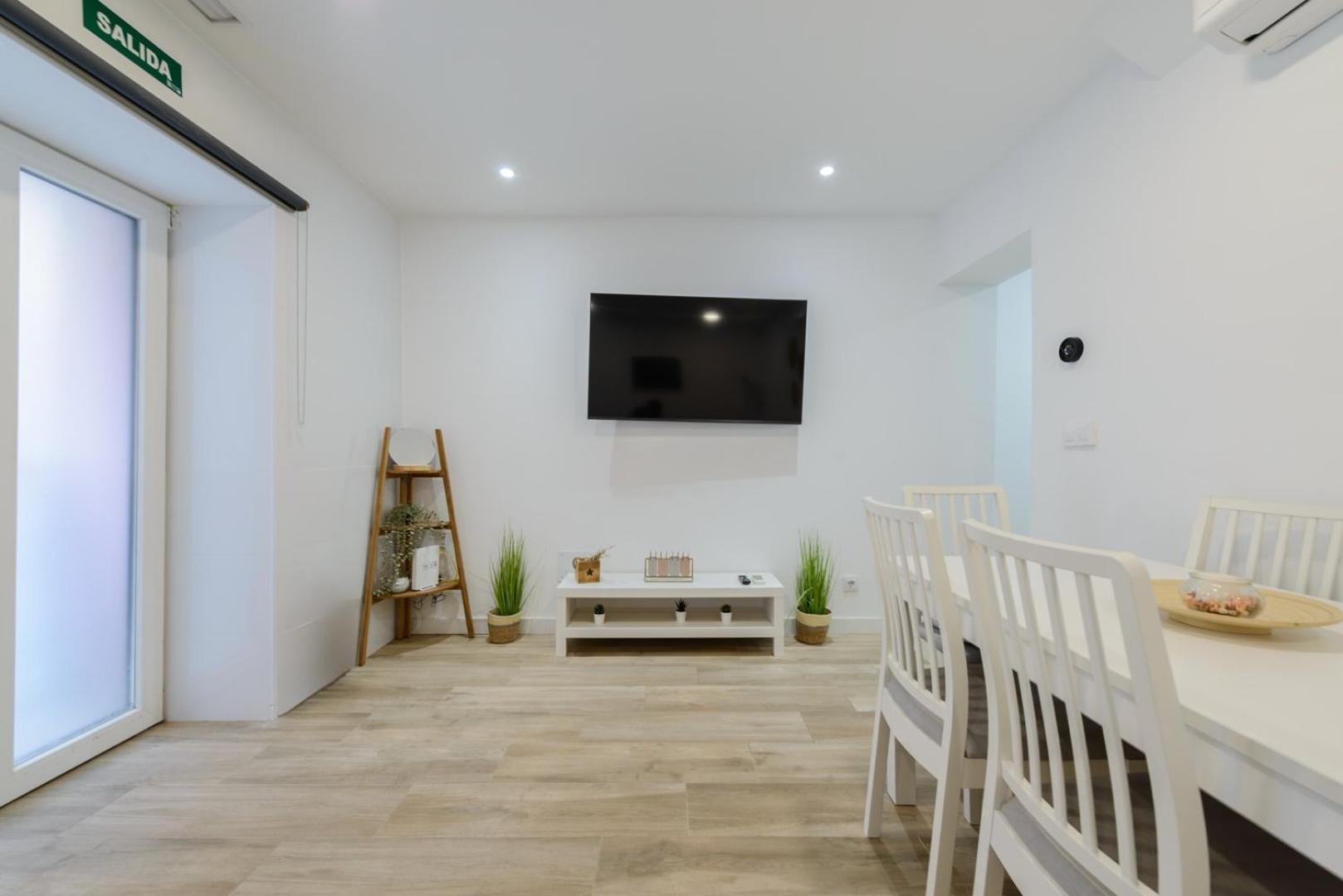 Guestready - Lindo Estudio Cerca Puerta De Toledo Madrid Exterior foto