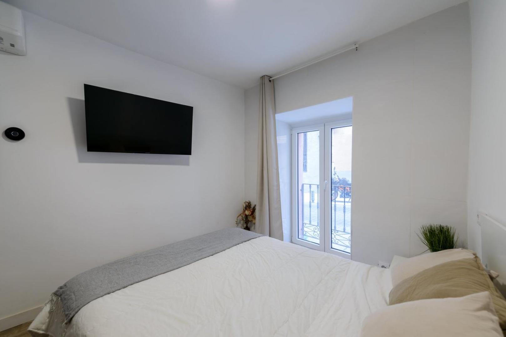 Guestready - Lindo Estudio Cerca Puerta De Toledo Madrid Exterior foto
